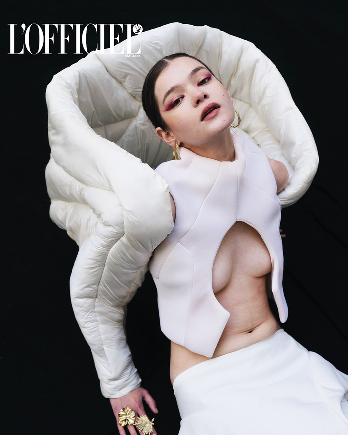 L'Officiel Editorial